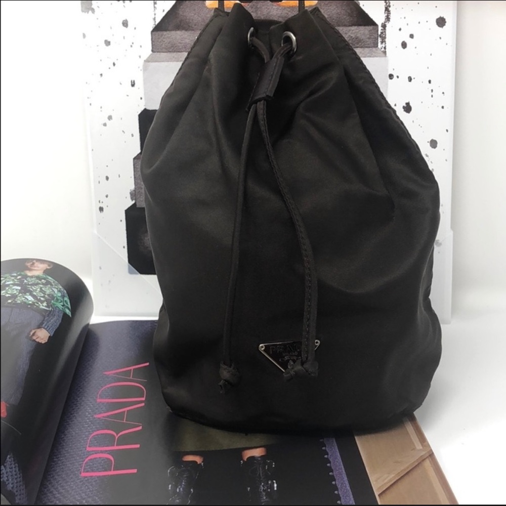 Vintage prada pochette
